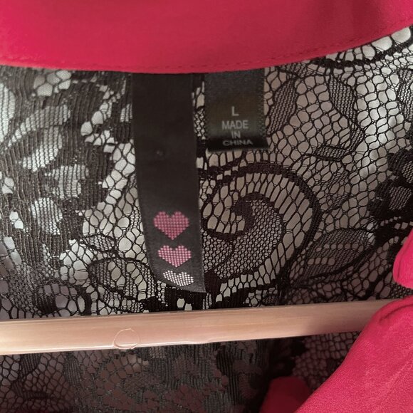 THREE HEARTS - RED & BLACK LACE Blouse Shirt Top - 3/4 Button Sleeve - LARGE - Picture 4 of 4